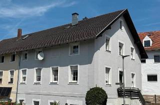 Doppelhaushälfte kaufen in 95466 Weidenberg, Weidenberg - Wohnen mit viel Platz - Mehrgenerationenhaus in Weidenberg!
