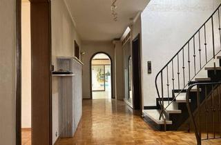Einfamilienhaus kaufen in 76776 Neuburg, Großzügig leben und entspannen – Einfamilienhaus mit Anbau, Indoorpool und Gartenhaus
