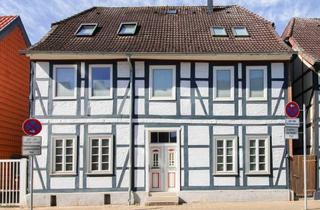 Wohnung kaufen in 38448 Wolfsburg, Altbau-Charme & Lifestyle - 3-Zimmer-Maisonette im historischen Ortskern von Wolfsburg-Vorsfelde