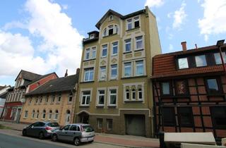 Einfamilienhaus kaufen in 31275 Lehrte, Attraktives Doppelangebot in Lehrte – vermietetes MFH & freies EFH