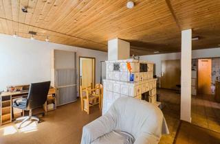 Wohnung kaufen in 72660 Beuren, 1/2 - Großzügige 4-Zimmer-Wohnung in Doppelhaushälfte - ideale Kapitalanlage