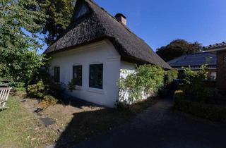 Haus kaufen in 25594 Vaale, Charmantes Reetdachhaus mit Ausbaureserve im Dachboden