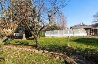 Grundstück zu kaufen in 01640 Coswig, Baugrundstück im Zentrum von Coswig - überdachter Pool - **provisionsfrei**