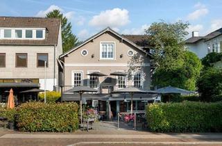 Haus kaufen in 22587 Hamburg, Hamburg - Einmalige Gelegenheit - Historisches Schmuckstück am Blankeneser Marktplatz mit großem Potential