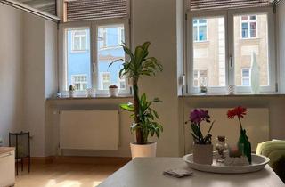 Wohnung kaufen in 96047 Bamberg, Bamberg - Wunderschöne Altbauwohnung im begehrten Inselgebiet