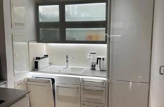 Wohnung kaufen in 88250 Weingarten, Weingarten - Maisonette-Wohnung in Weingarten Top modern und elegant