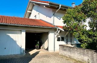 Wohnung kaufen in 84547 Emmerting, Emmerting - Eigentumswohnung im Zweifamilienhaus