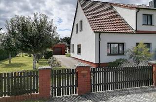 Doppelhaushälfte kaufen in 16244 Schorfheide, Schorfheide - Doppelhaushälfte mit Garage und großem Garten in der Schorfheide
