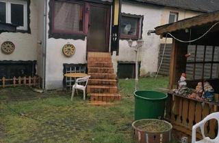 Haus kaufen in 54584 Jünkerath, Jünkerath - Haus Hallschlag mit großem Grundstück