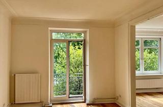 Wohnung kaufen in 20251 Hamburg, Hamburg - Charmante Altbauwohnung in Eppendorf - 595.000 (provisionsfrei)