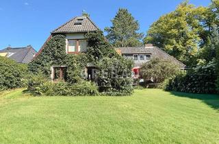 Haus kaufen in 22587 Hamburg, Hamburg - Herrlich großes Grundstück mit großem Haus in bester Villenlage von Blankenese