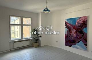 Wohnung kaufen in 10589 Berlin, Helle bezugsfreie 1-Zimmer Altbauwohnung in der Nähe vom Schlosse Charlottenburg (provisionsfrei)