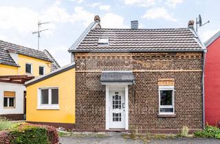 Haus kaufen in 50226 Frechen, Frechen-Buschbell, zwei sanierungsbedürftige "Knusperhäuschen" für den Handwerker !