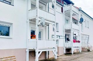 Wohnung kaufen in 66954 Pirmasens, Erdgeschosswohnung mit Balkon und zwei Stellplätzen