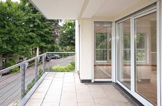 Wohnung kaufen in 42115 Wuppertal, 2-Zimmer-Eigentumswohnung mit 3-Zimmer-Option, 2 Balkonen & TG in Toplage Briller Viertel Wuppertal