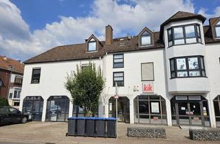 Wohnung kaufen in 66346 Püttlingen, großzügige 7 ZKB-Eigentumswohnung in Püttlingen-City / 5 Stellplätze