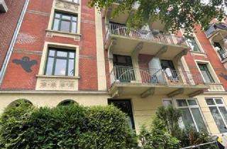 Wohnung mieten in Geschwister-Scholl-Str. 101, 20251 Hamburg, Gepflegte 3-Zi.-Altbau-Whg. mit Balkon und Wohnküche in HH-Eppendorf