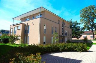Wohnung kaufen in Zeppelinstraße 35 B, 79206 Breisach, Breisach am Rhein - Service Wohnen in Breisach - Großzügige 4 Zimmer Wohnung in Zentrumslage !