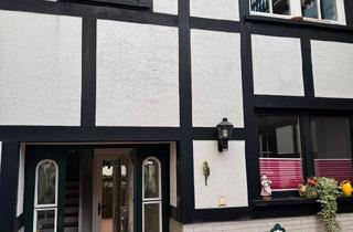 Haus kaufen in 53424 Remagen, Remagen - Charmantes Fachwerkhaus mit Einliegerwohnung in Oberwinter