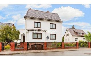 Haus kaufen in 04509 Delitzsch, Delitzsch - Ein Haus zum Ankommen & Gestalten: EFH mit großem Grundstück, Gartenidylle & viel Platz