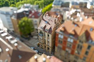 Wohnung kaufen in 70190 Stuttgart, Stuttgart - Modernisierter Altbau mit Charakter - großzügige Räume in stilvollem Ambiente
