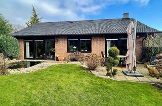 Einfamilienhaus kaufen in 59192 Bergkamen, Bergkamen - Großzügiger Bungalow in traumhaft, ruhiger Lage