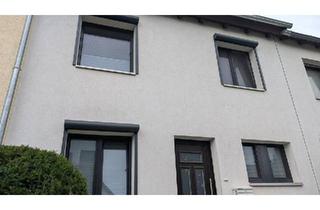 Haus kaufen in 30159 Hannover, Hannover - kernsaniertes Reihenmittelhaus in ländlicher Lage