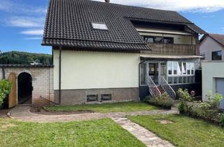 Wohnung kaufen in 66265 Heusweiler, Heusweiler - Traumhafte 4 ZKB Wintergarten und eigenem Garten mit Einbauküche