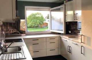 Wohnung kaufen in 59469 Ense, Ense - Wie ein Haus: ETW mit Dachterrasse Balkon Garten Garage Bestlage