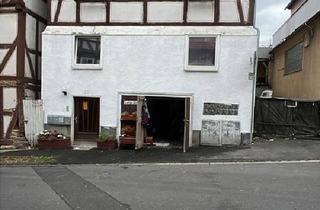 Haus kaufen in 34576 Homberg, Homberg (Efze) - Charmantes Fachwerkhaus mit 4 Wohneinheiten in Homberg (Efze)