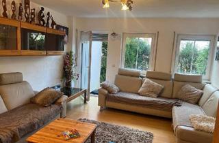 Wohnung kaufen in 90552 Röthenbach, Röthenbach an der Pegnitz - 2 Zimmer Wohnung mit Terrasse und Stellplätzen