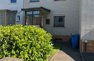 Haus kaufen in 37081 Göttingen, Göttingen - Reihenmittelhaus mit Zufahrt zum Garten