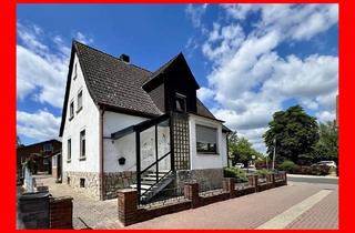 Haus kaufen in 31180 Giesen, Giesen - Zwei Wohneinheiten, 173 m², 3 Garagen