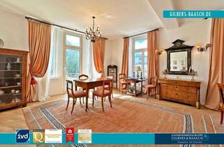 Wohnung kaufen in 54292 Trier, Trier: Modernisierte, exklusive Altbauwohnung in zentraler Stadtlage mit Aufzug und Außenstellplatz.