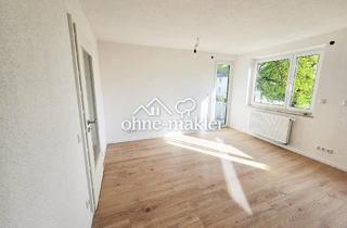 Wohnung kaufen in 88400 Biberach, Helle Eigentumswohnung mit Balkon & Mansardenzimmer - Talfeld Biberach