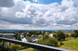 Wohnung kaufen in 55743 Idar-Oberstein, Idar-Oberstein - Eigentumswohnung mit herrlichem Weitblick, Gõttschied