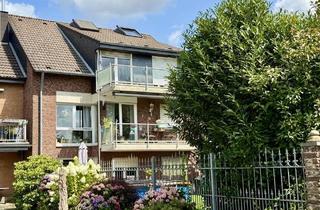 Haus kaufen in 52134 Herzogenrath, Herzogenrath / Straß - Herzogenrath - Zweifamilienhaus mit Balkon, Garten und Stellplätzen