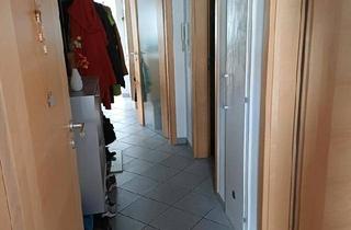 Wohnung kaufen in 72654 Neckartenzlingen, Neckartenzlingen - Eigentumswohnung mit Gartenanteil und Garage