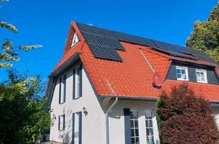 Haus kaufen in 38448 Wolfsburg, Wolfsburg - DHH in zentraler Lage in Vorsfelde.