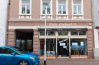 Haus kaufen in 37603 Holzminden, Holzminden - Wohn- und Geschäftshaus - 1A-Innenstadt-Lage Holzminden