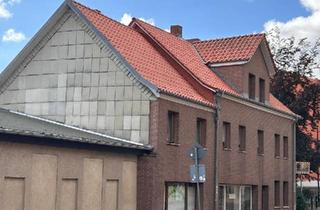 Haus kaufen in 17506 Gützkow, Gützkow - Wohn- und Geschäftshaus mit Einliegerwohnung, Werkstatt & Lager