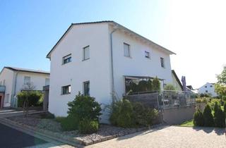 Einfamilienhaus kaufen in 97199 Ochsenfurt, Ochsenfurt - Modernes Einfamilienhaus mit Einliegerwohnung Südlage