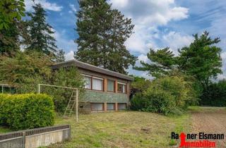 Einfamilienhaus kaufen in 46446 Emmerich, Emmerich: Freistehendes Einfamilienhaus mit 4 Schlafzimmern und großem Grundstück