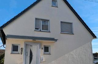 Einfamilienhaus kaufen in 56244 Ötzingen, Ötzingen - Freistehendes Einfamilienhaus in ruhiger Lage von Privat