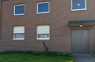 Doppelhaushälfte kaufen in 41515 Grevenbroich, Grevenbroich - Kapitalanlage: Vermietete Zweifamilien-Doppelhaushälfte in GV