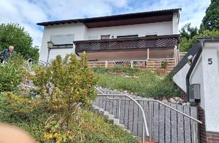 Einfamilienhaus kaufen in 96472 Rödental, Rödental - Einfamilienhaus in ruhiger Lager