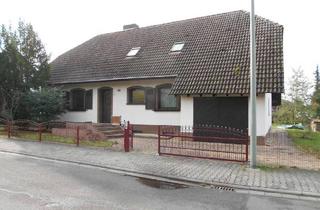 Einfamilienhaus kaufen in 67307 Göllheim, Göllheim - Einfamilienhaus mit Loggia, Terrasse, Garten und Garage in ruhiger Lage