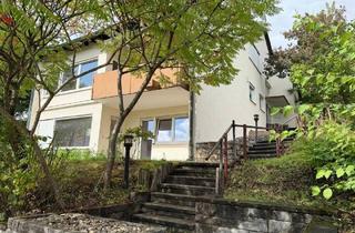Einfamilienhaus kaufen in 73630 Remshalden, Remshalden - Außergewöhnliches Einfamilienhaus mit Einliegerwohnung in Remshalden zu verkaufen!