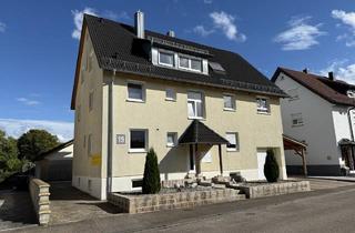 Haus kaufen in 74564 Crailsheim, 2-/3-Familienhaus mit ausgebautem Gartenhaus und Garage in Crailsheim-Altenmünster
