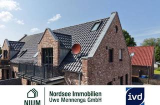 Wohnung kaufen in 26524 Hage, ZENTRAL. NEU. EXKLUSIV.- STILVOLLE DACHGESCHOSSWOHNUNG